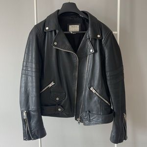 Zara basic Real Leather Black Biker Jacket Size XL